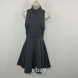 Kit and Ace Monaco Dress Gray Size 6 Fit And Flare Sleeveless $168 Retail