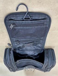 NWOT TUMI Hanging Travel Kit Toiletry Bag 22191DH & Camden Leather Luggage Tag