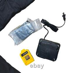 NWT DeWalt Heated Soft Shell Jacket Kit Mens XL Black Battery Charger Open Box