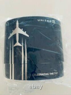 Ensemble De 20 United Airlines Business /first Class Amenity Kits Plus 8 Coasters